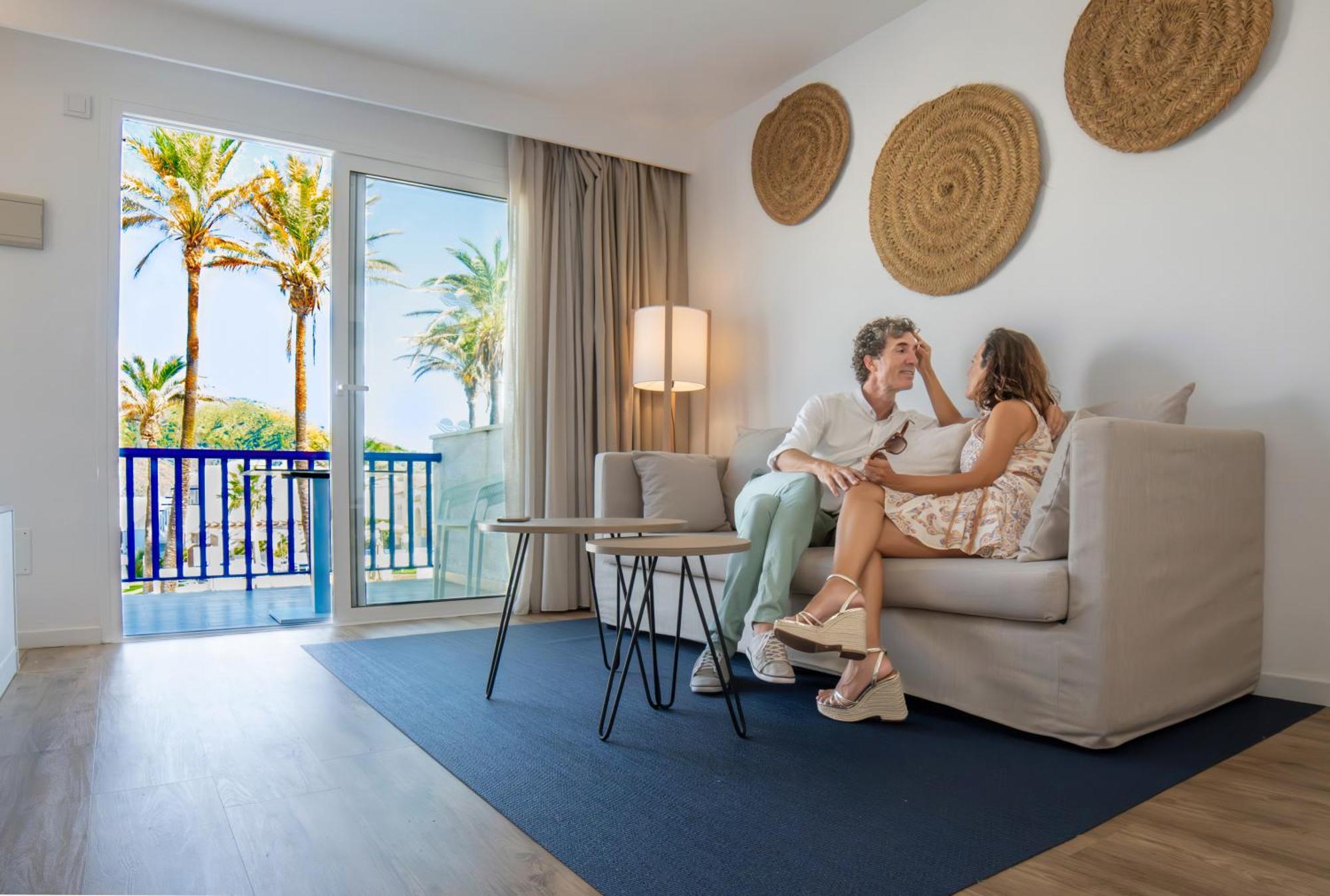 Parque Nereida Suites Hotel Cala Ratjada  Extérieur photo